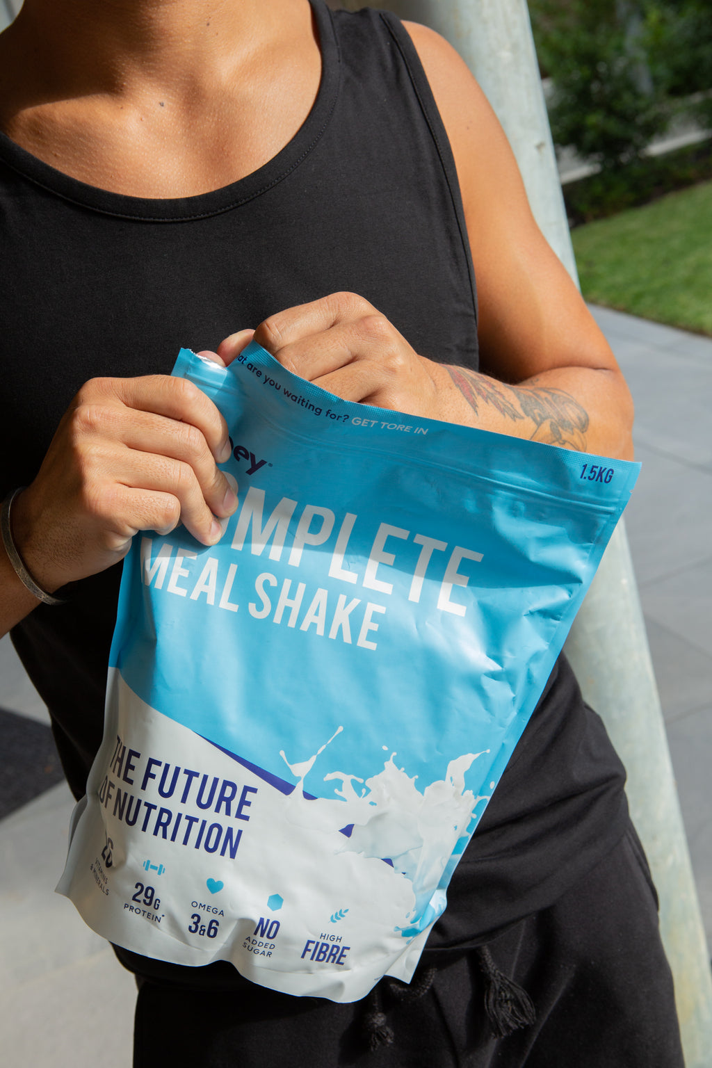 vybey meal replacement shake - smooth vanilla